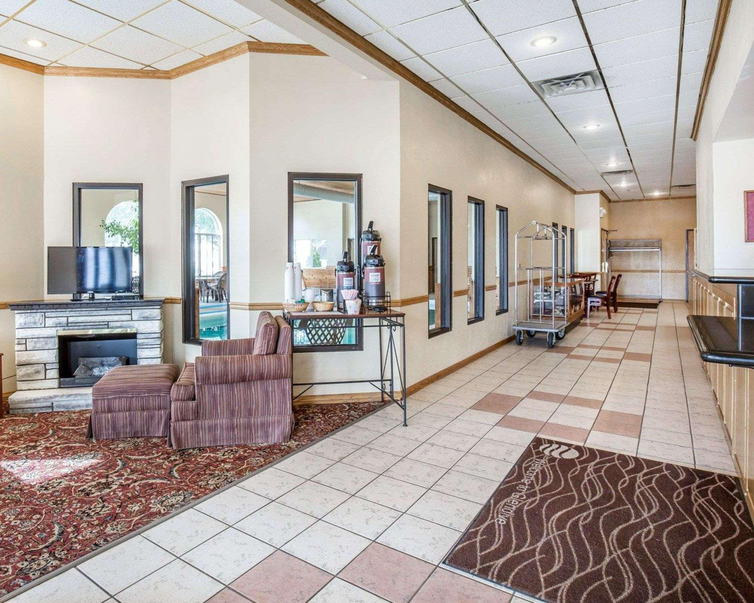 FairBridge Inn&Suites Glendive Extérieur photo