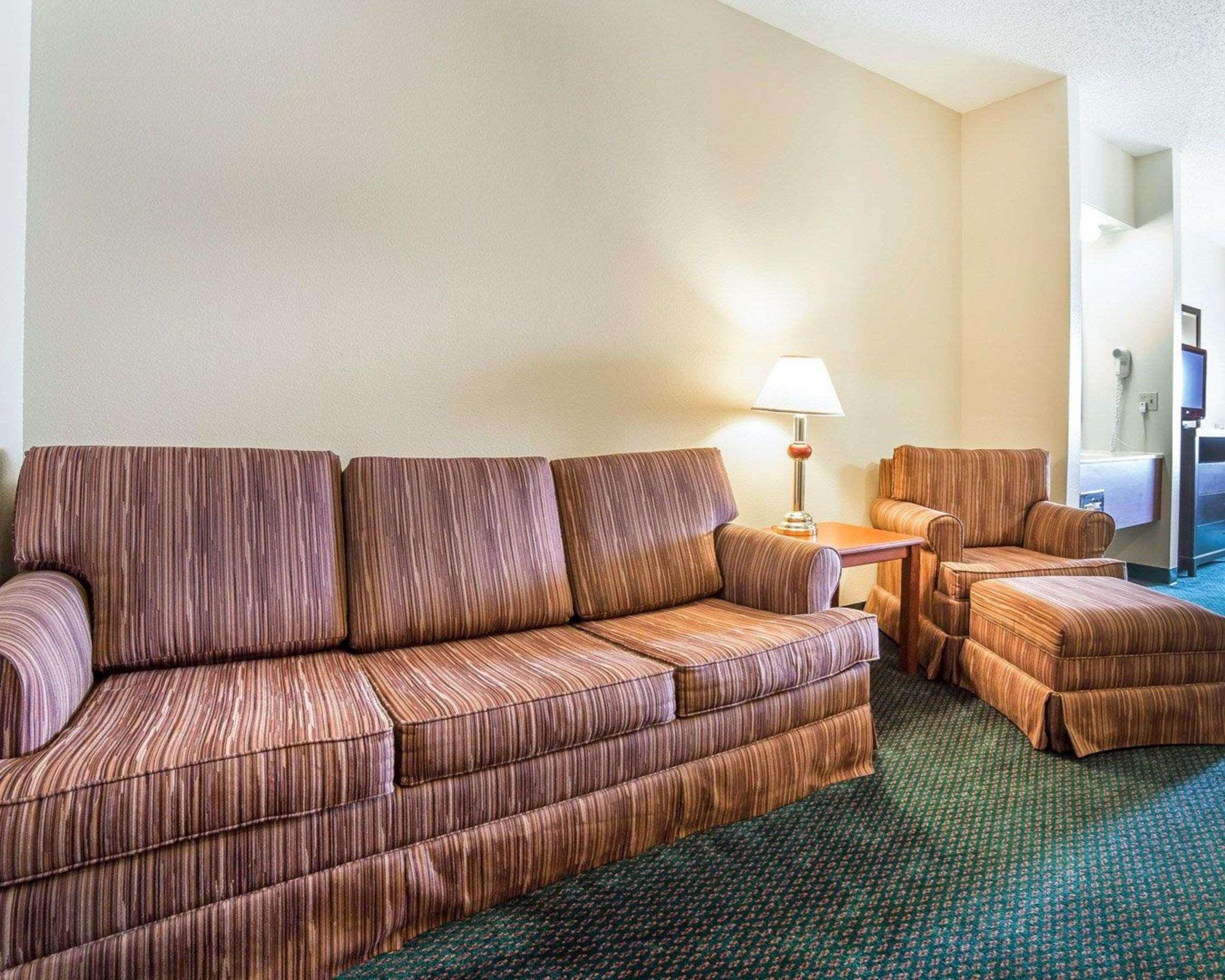 FairBridge Inn&Suites Glendive Extérieur photo
